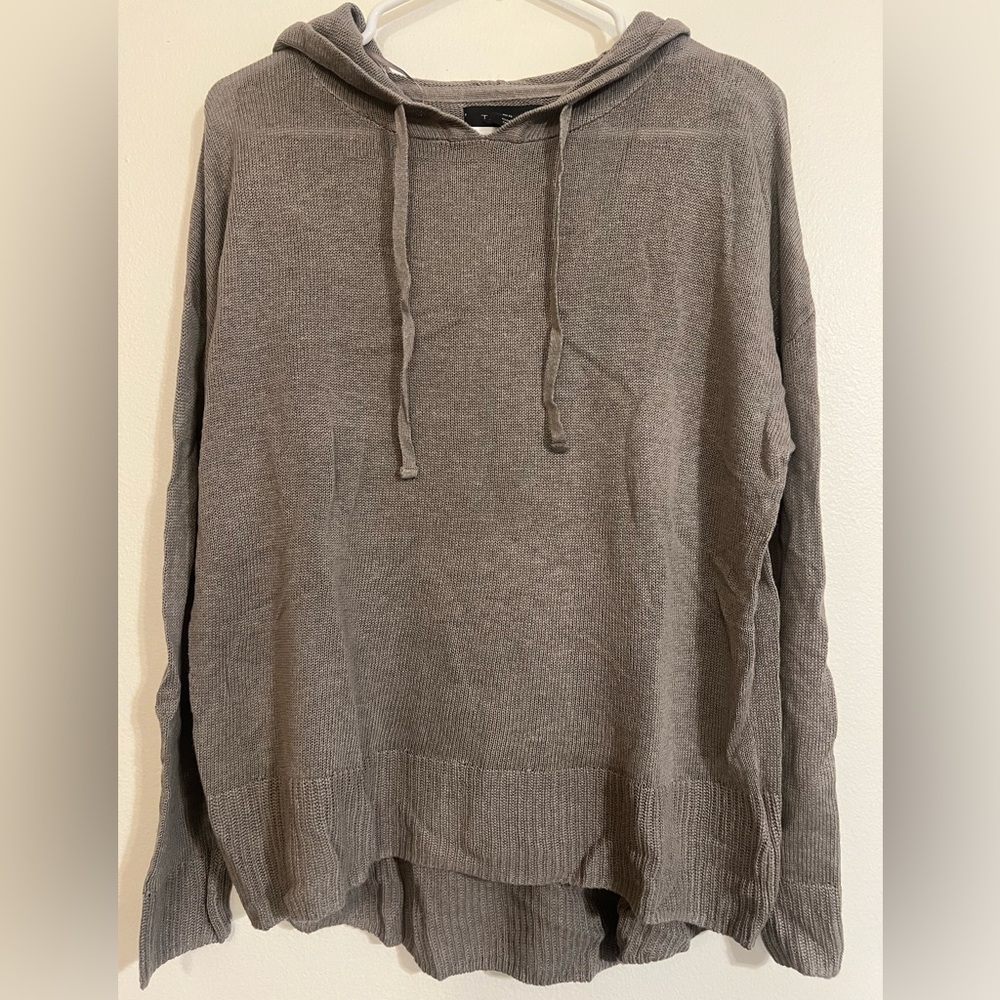 Tahari Woman’s Beige Sweater Size Medium Linen Blend Hooded